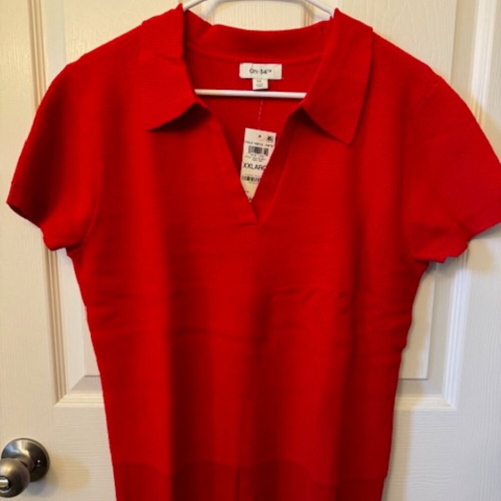 New with Tags Macy's Red Short Sleeve Sweater